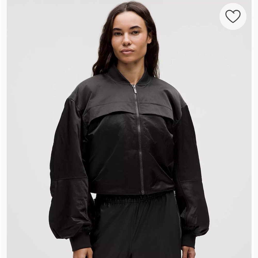Lululemon Insulated Ruched Bomber Jacket, Black - Size 0